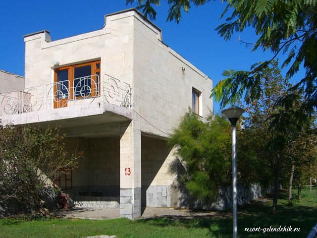 Корпус пансионата "Тонкий мыс"